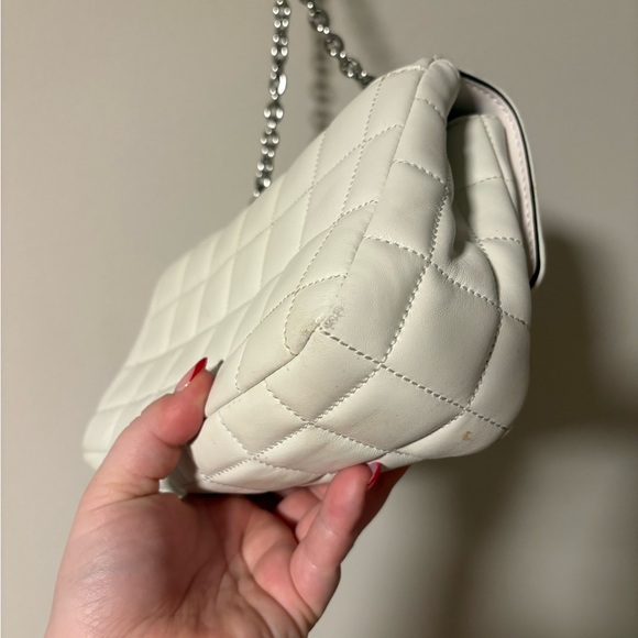 Michael Kors Large SoHo White Quilted Leather Crossbody Bag - Picture 9 of 16